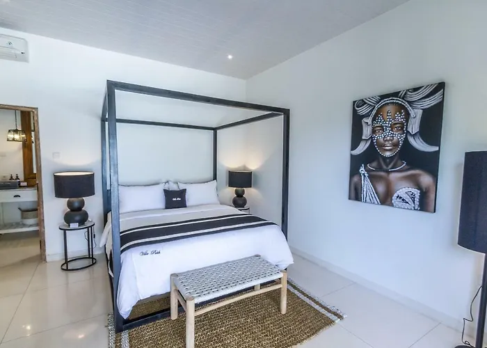 Villa Kusuma - Luxury Ocean View 5Br Pool Villa & Private Pickleball Court