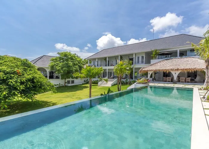 Villa Villa Kusuma - Luxury Ocean View 5Br Pool Villa & Private Pickleball Court *