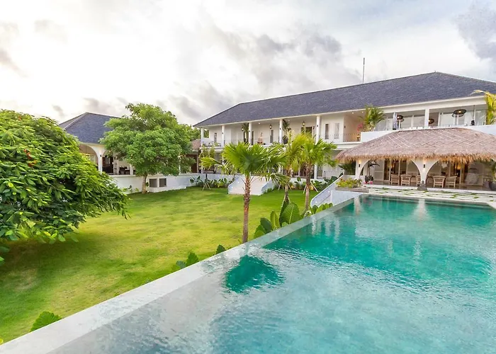 Villa Villa Kusuma - Luxury Ocean View 5Br Pool Villa & Private Pickleball Court *