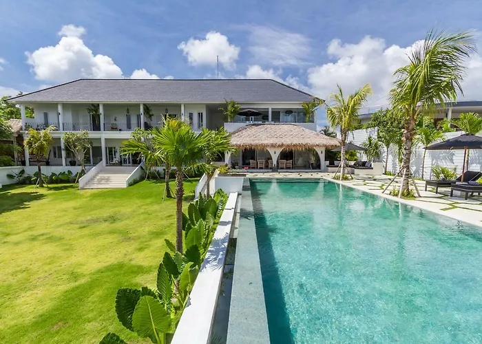 Villa Kusuma - Luxury Ocean View 5Br Pool Villa & Private Pickleball Court Uluwatu