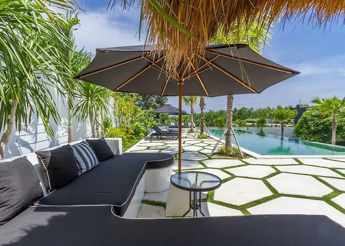 Villa Kusuma - Luxury Ocean View 5Br Pool Villa & Private Pickleball Court Villa