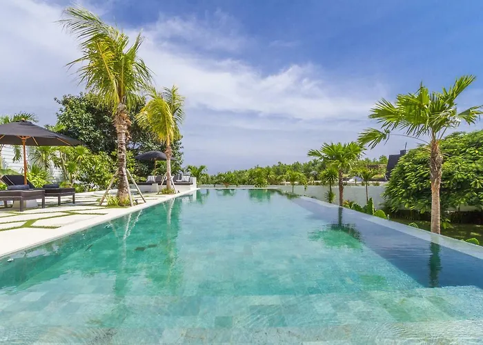 Villa Villa Kusuma - Luxury Ocean View 5Br Pool Villa & Private Pickleball Court
