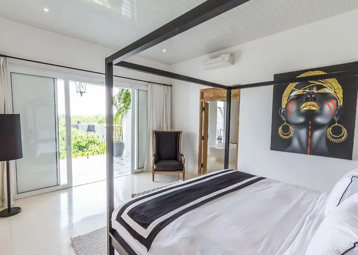 Villa Kusuma - Luxury Ocean View 5Br Pool Villa & Private Pickleball Court Villa