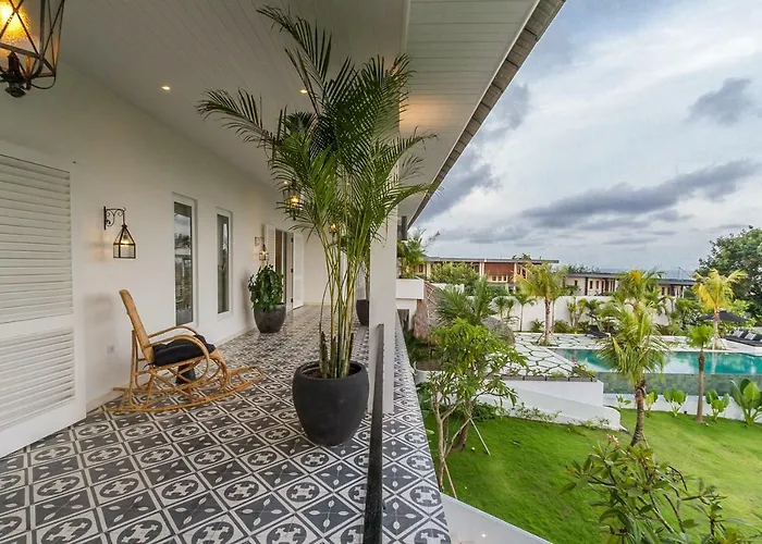 Villa Villa Kusuma - Luxury Ocean View 5Br Pool Villa & Private Pickleball Court *
