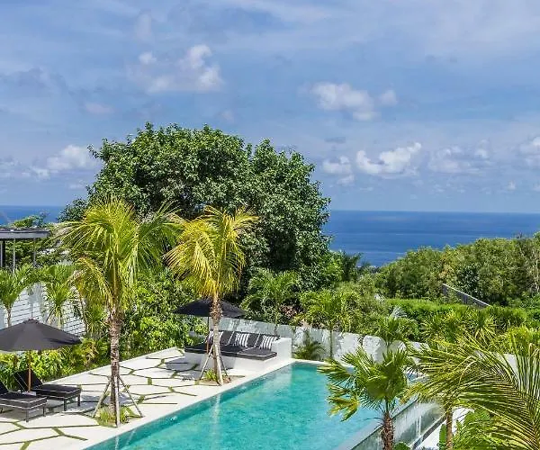 Villa Villa Kusuma - Luxury Ocean View 5Br Pool Villa & Private Pickleball Court *