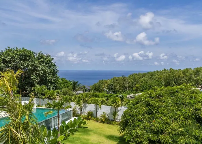 Villa Kusuma - Luxury Ocean View 5Br Pool Villa & Private Pickleball Court * Uluwatu